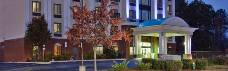 Holiday Inn Express & Suites Wilson-Downtown By Ihg Exterior photo